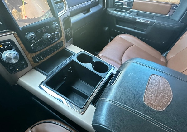 Dodge RAM cena 91999 przebieg: 260000, rok produkcji 2014 z Trzebnica małe 742